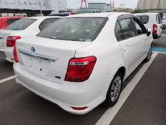 TOYOTA COROLLA AXIO 2016 Image 2