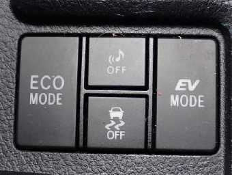 TOYOTA COROLLA AXIO 2016 Image 8