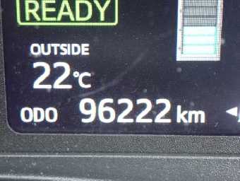 TOYOTA VITZ 2019 Image 6