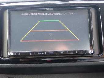 TOYOTA VITZ 2019 Image 8