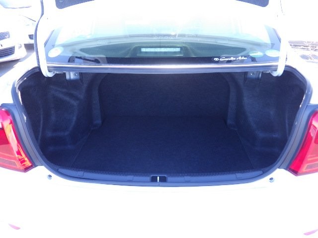 TOYOTA COROLLA AXIO 2018 Image 25