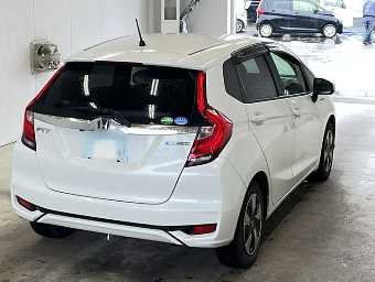 HONDA FIT HYBRID 2018 Image 2