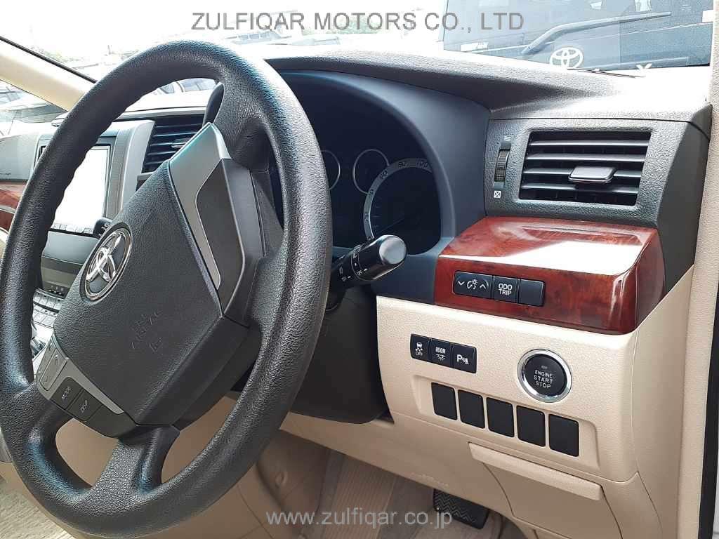 TOYOTA VELLFIRE 2011 Image 7