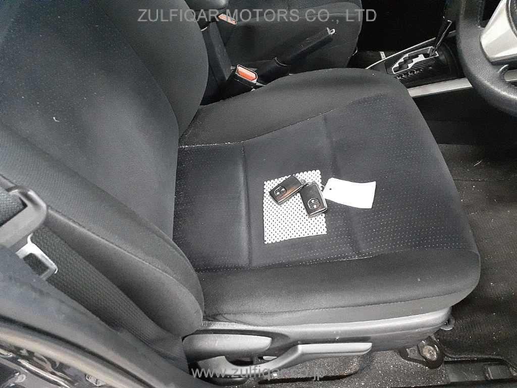 TOYOTA COROLLA FIELDER 2014 Image 8