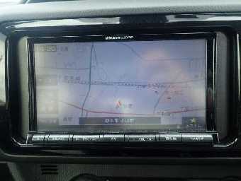 TOYOTA VITZ 2019 Image 4