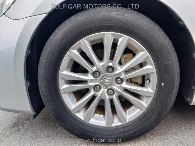 TOYOTA CROWN HYBRID 2015 Image 12