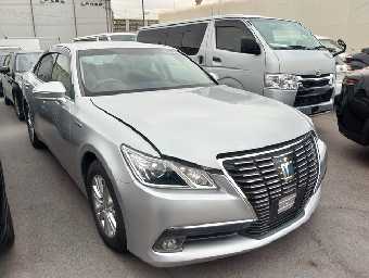 TOYOTA CROWN HYBRID 2015 Image 8