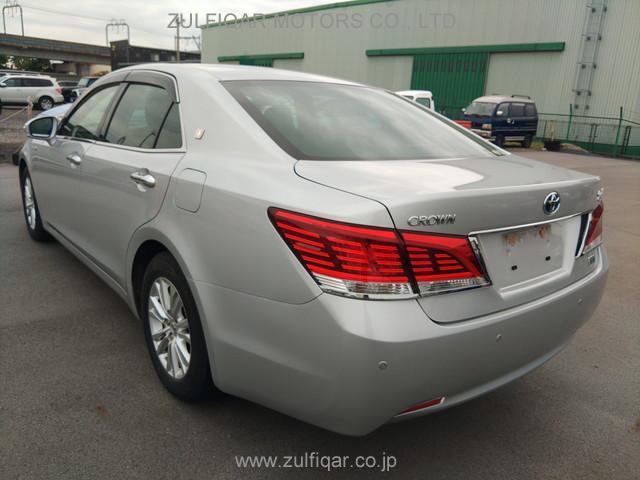 TOYOTA CROWN HYBRID 2015 Image 25