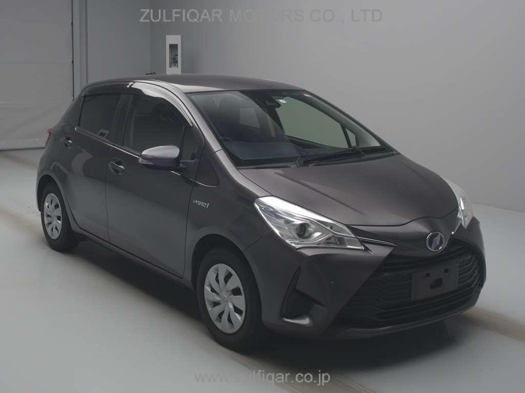 TOYOTA VITZ 2019 Image 3