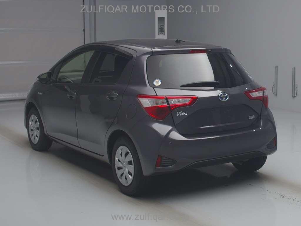 TOYOTA VITZ 2019 Image 4