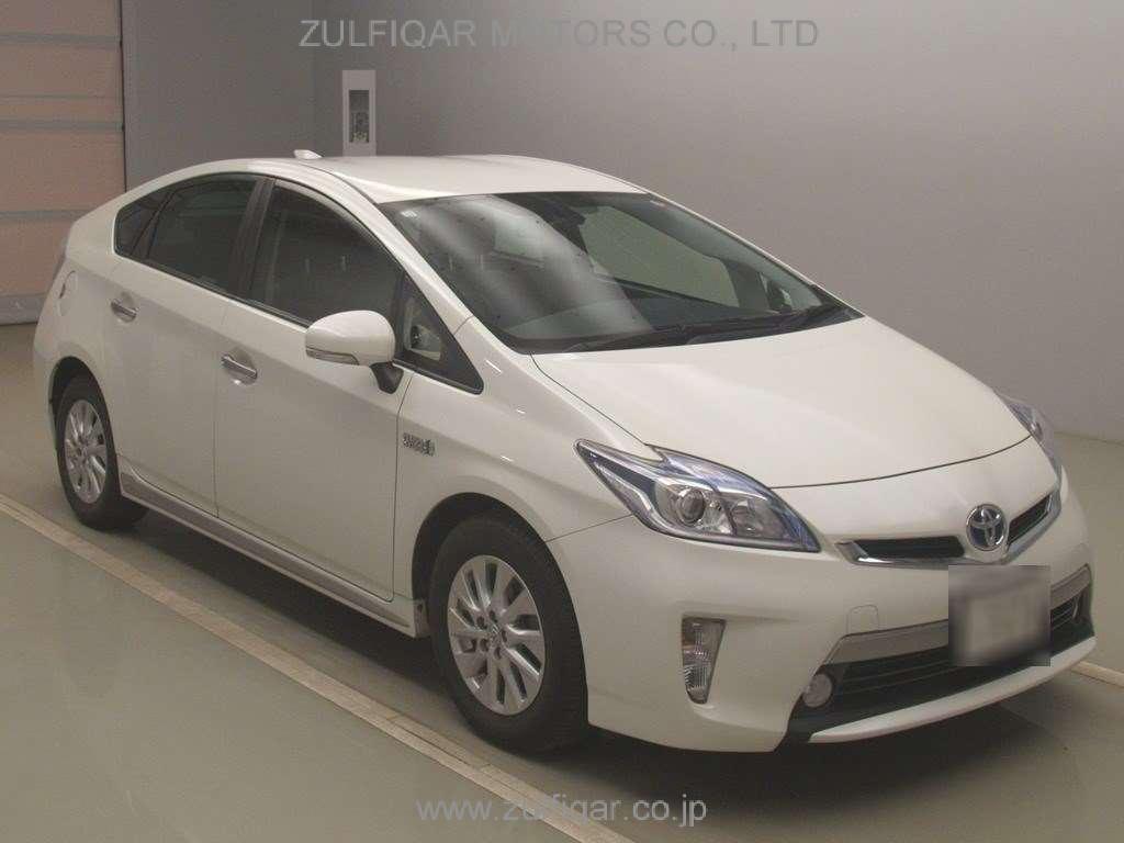 TOYOTA PRIUS PHV 2014 Image 3