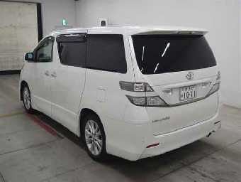 TOYOTA VELLFIRE 2010 Image 2