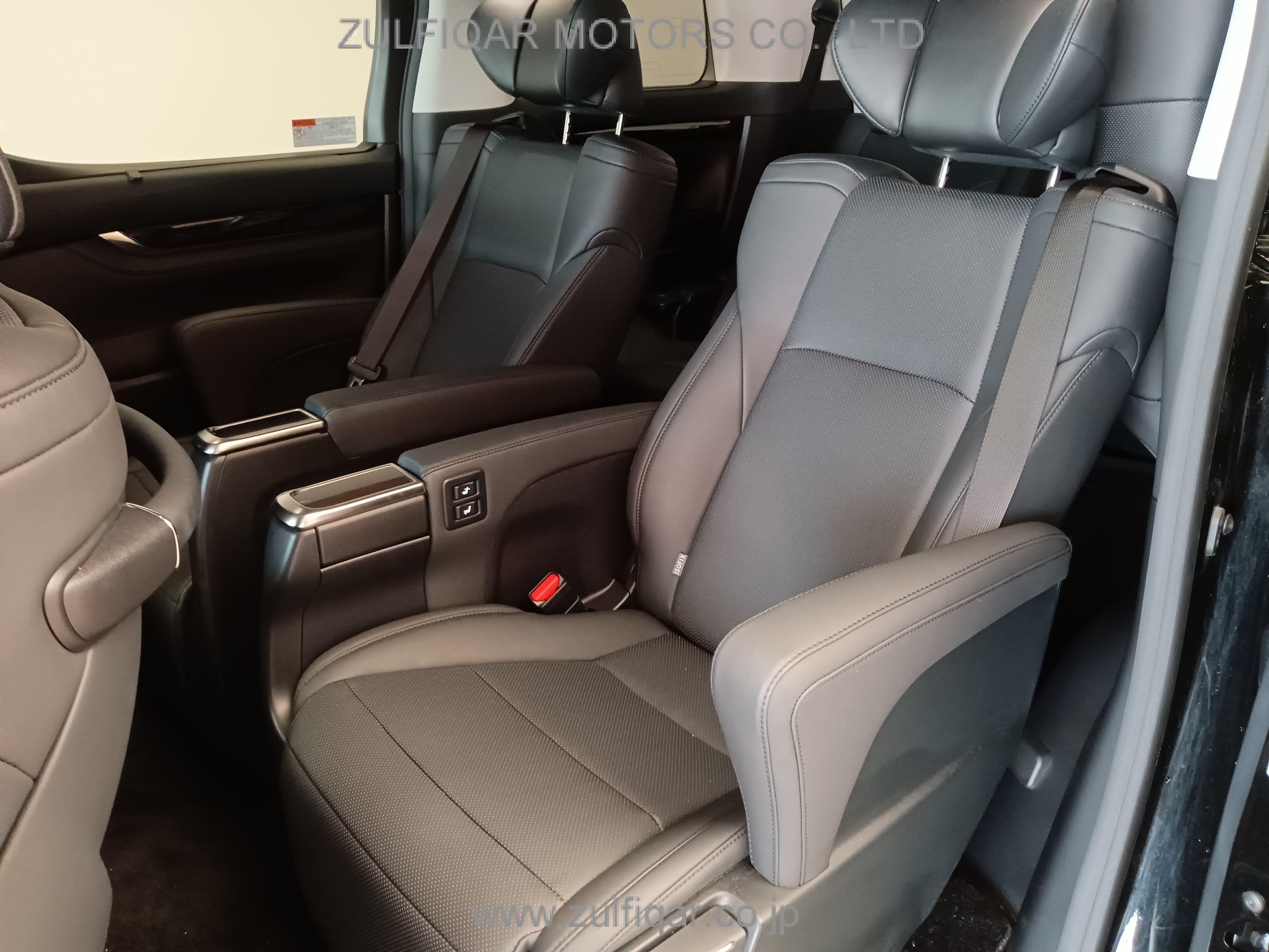 TOYOTA ALPHARD 2021 Image 12