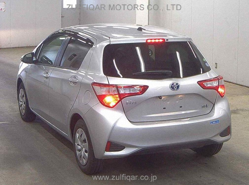 TOYOTA VITZ 2019 Image 2