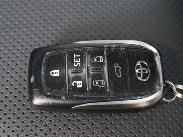 TOYOTA ALPHARD 2022 Image 23