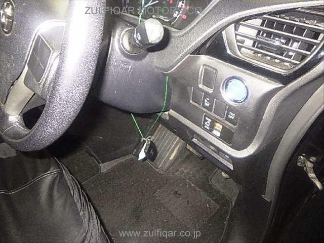 TOYOTA ESQUIRE 2014 Image 7