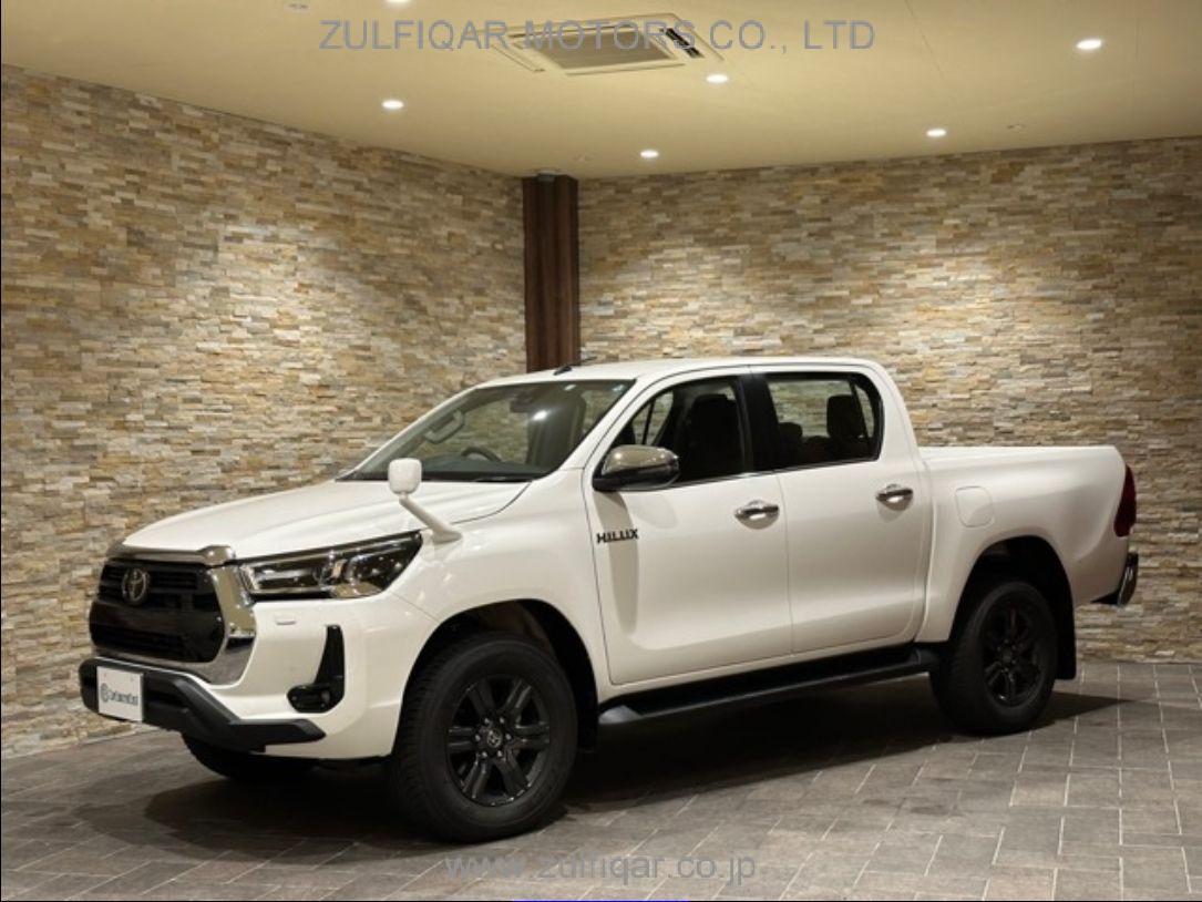 TOYOTA HILUX 2022 Image 1