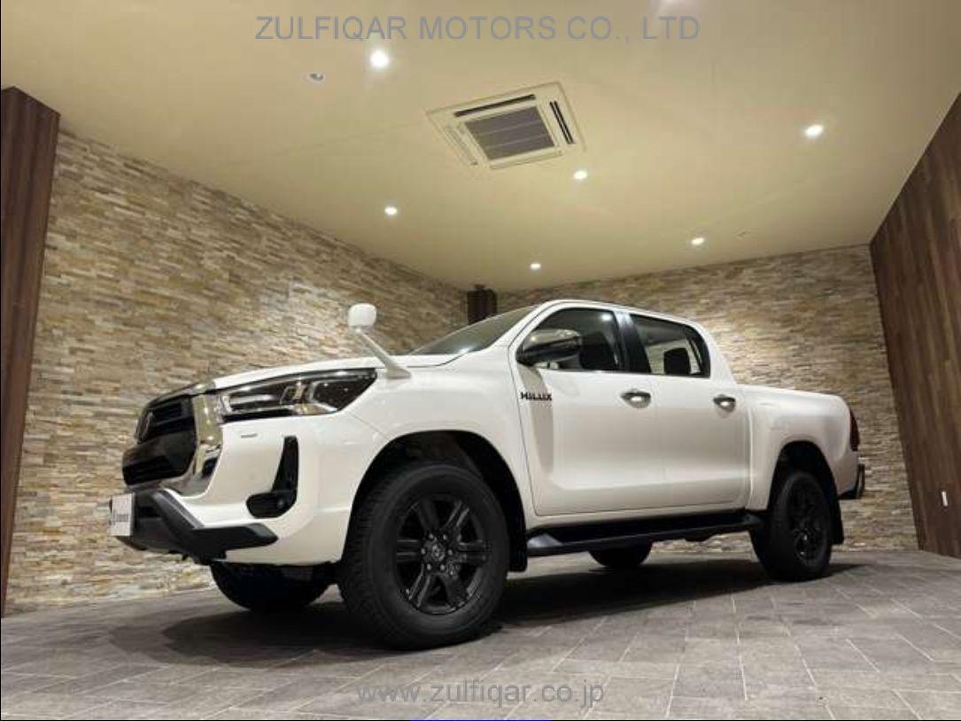 TOYOTA HILUX 2022 Image 2