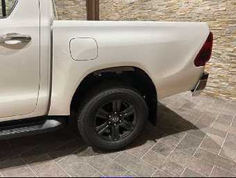 TOYOTA HILUX 2022 Image 13