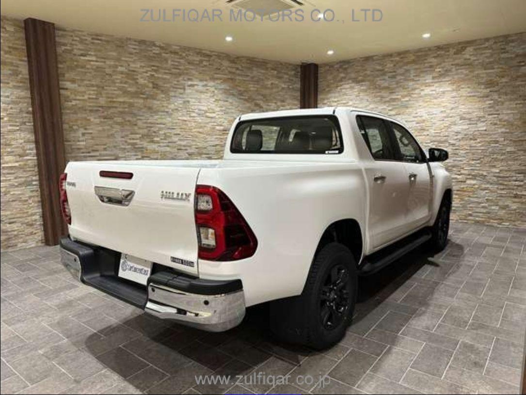 TOYOTA HILUX 2022 Image 7