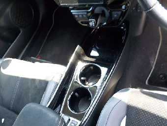 TOYOTA PRIUS PHV 2018 Image 7