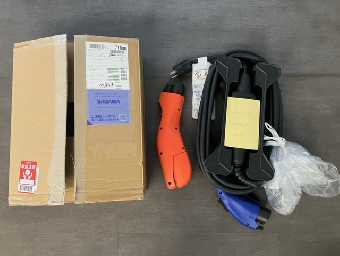 TOYOTA PRIUS PHV 2018 Image 13