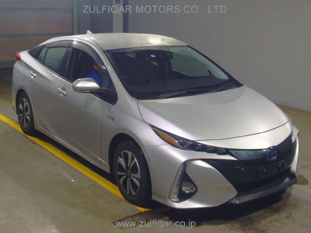 TOYOTA PRIUS PHV 2021 Image 3