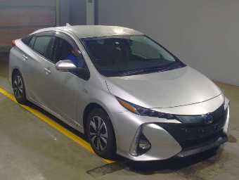 TOYOTA PRIUS PHV 2021 Image 3