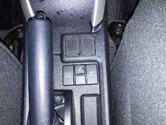 TOYOTA COROLLA FIELDER 2014 Image 9