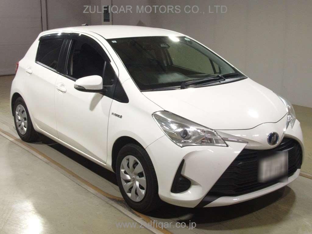 TOYOTA VITZ 2019 Image 3