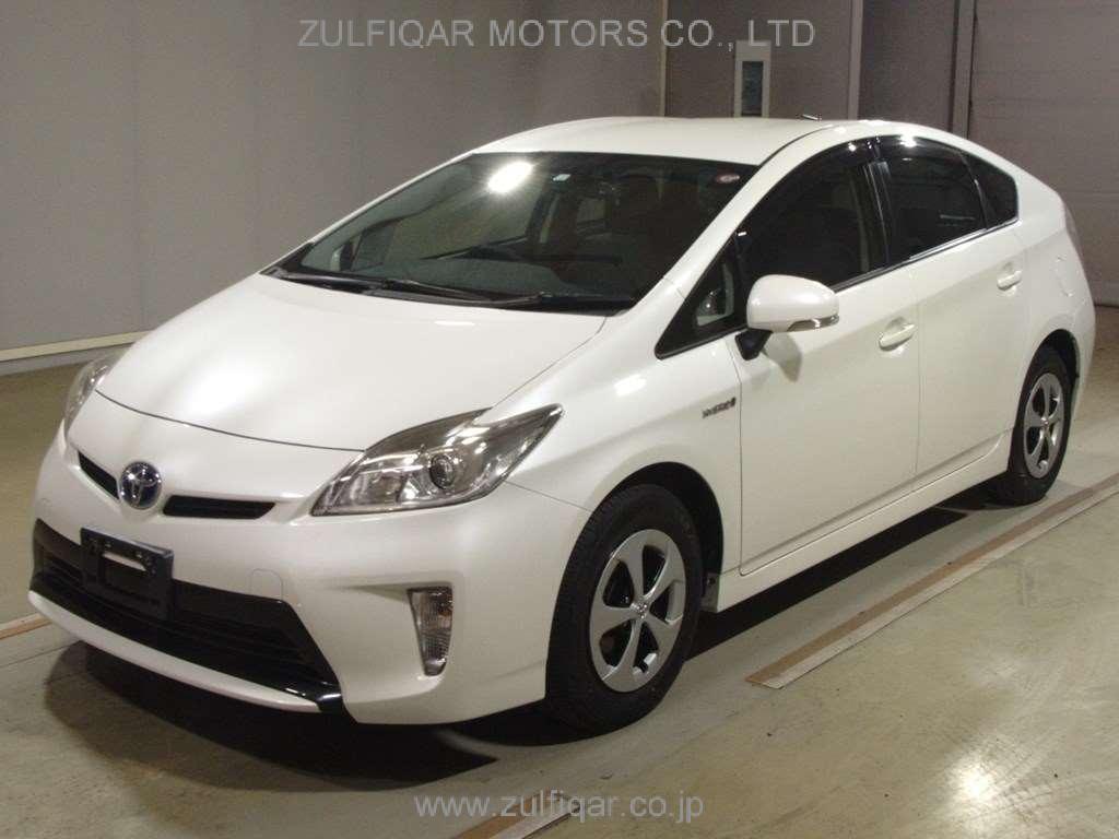 TOYOTA PRIUS 2014 Image 1