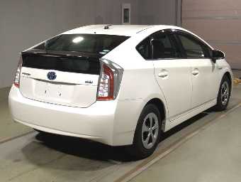 TOYOTA PRIUS 2014 Image 2