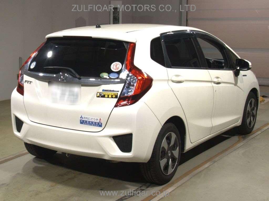 HONDA FIT HYBRID 2016 Image 2