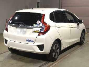 HONDA FIT HYBRID 2016 Image 2