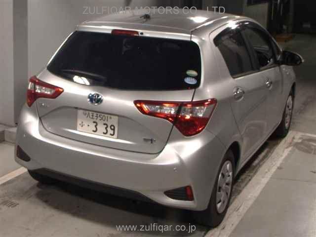 TOYOTA VITZ 2018 Image 5