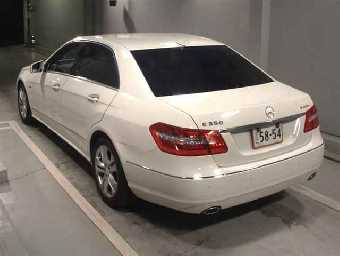 MERCEDES BENZ E CLASS 2010 Image 2