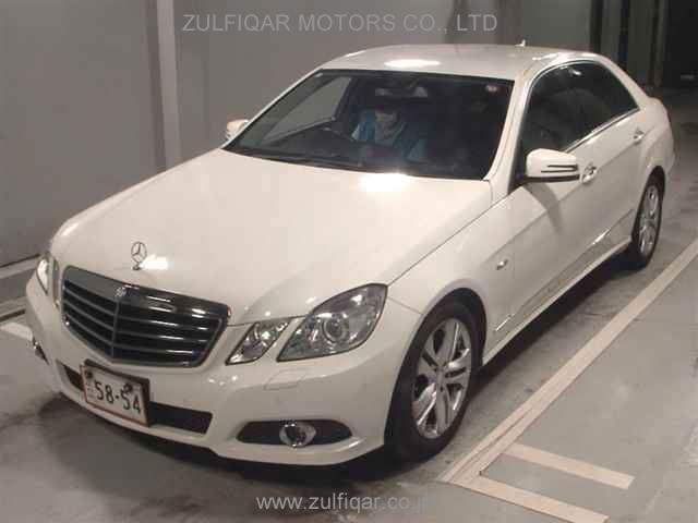 MERCEDES BENZ E CLASS 2010 Image 4