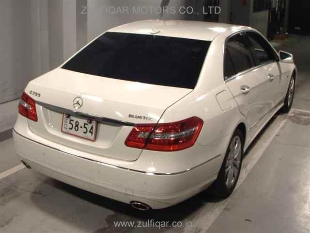 MERCEDES BENZ E CLASS 2010 Image 5