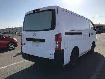 NISSAN NV350 CARAVAN 2015 Image 11