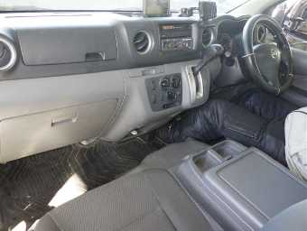 NISSAN NV350 CARAVAN 2015 Image 3