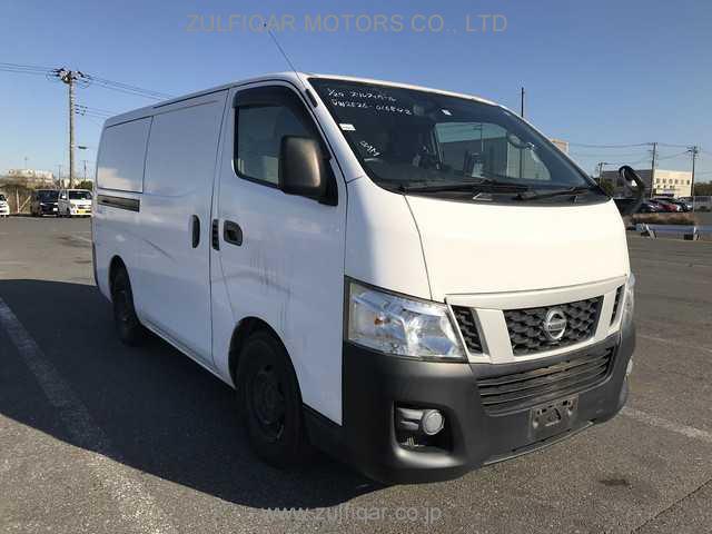 NISSAN NV350 CARAVAN 2015 Image 10