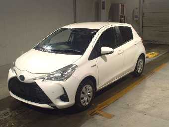 TOYOTA VITZ 2019 Image 1