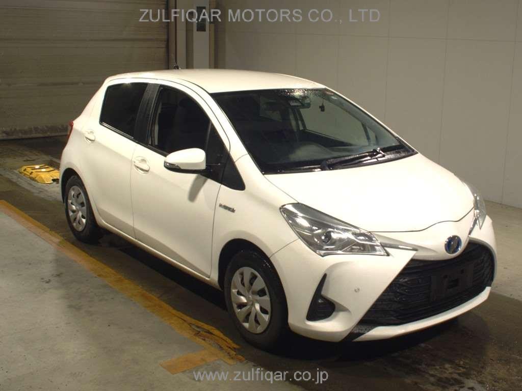 TOYOTA VITZ 2019 Image 3