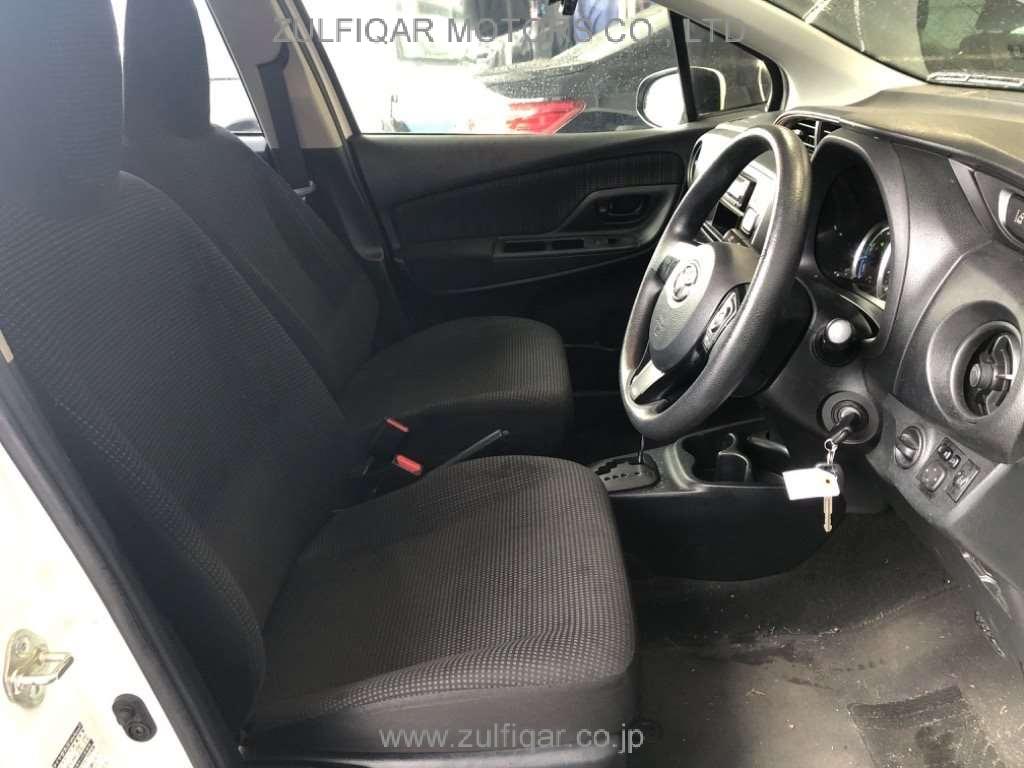 TOYOTA VITZ 2019 Image 5