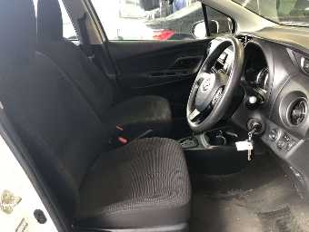 TOYOTA VITZ 2019 Image 5