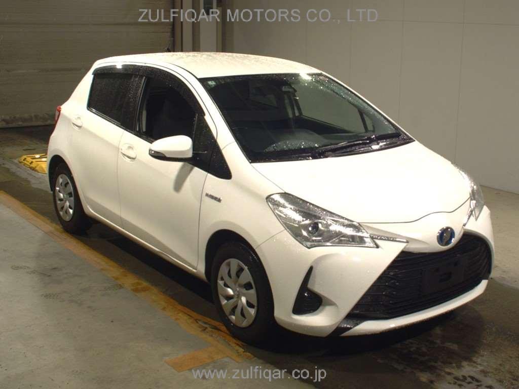 TOYOTA VITZ 2019 Image 3