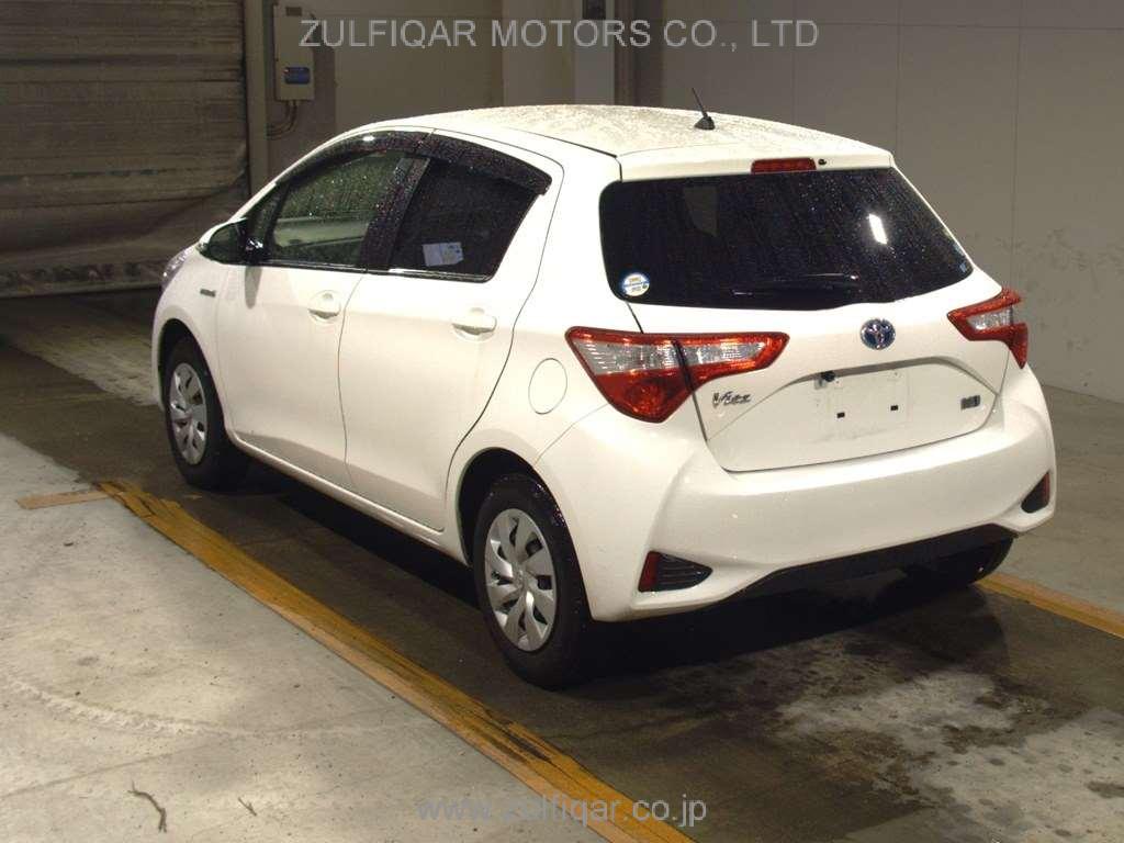 TOYOTA VITZ 2019 Image 4