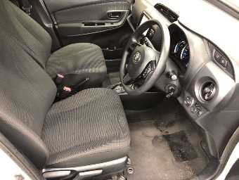 TOYOTA VITZ 2019 Image 5