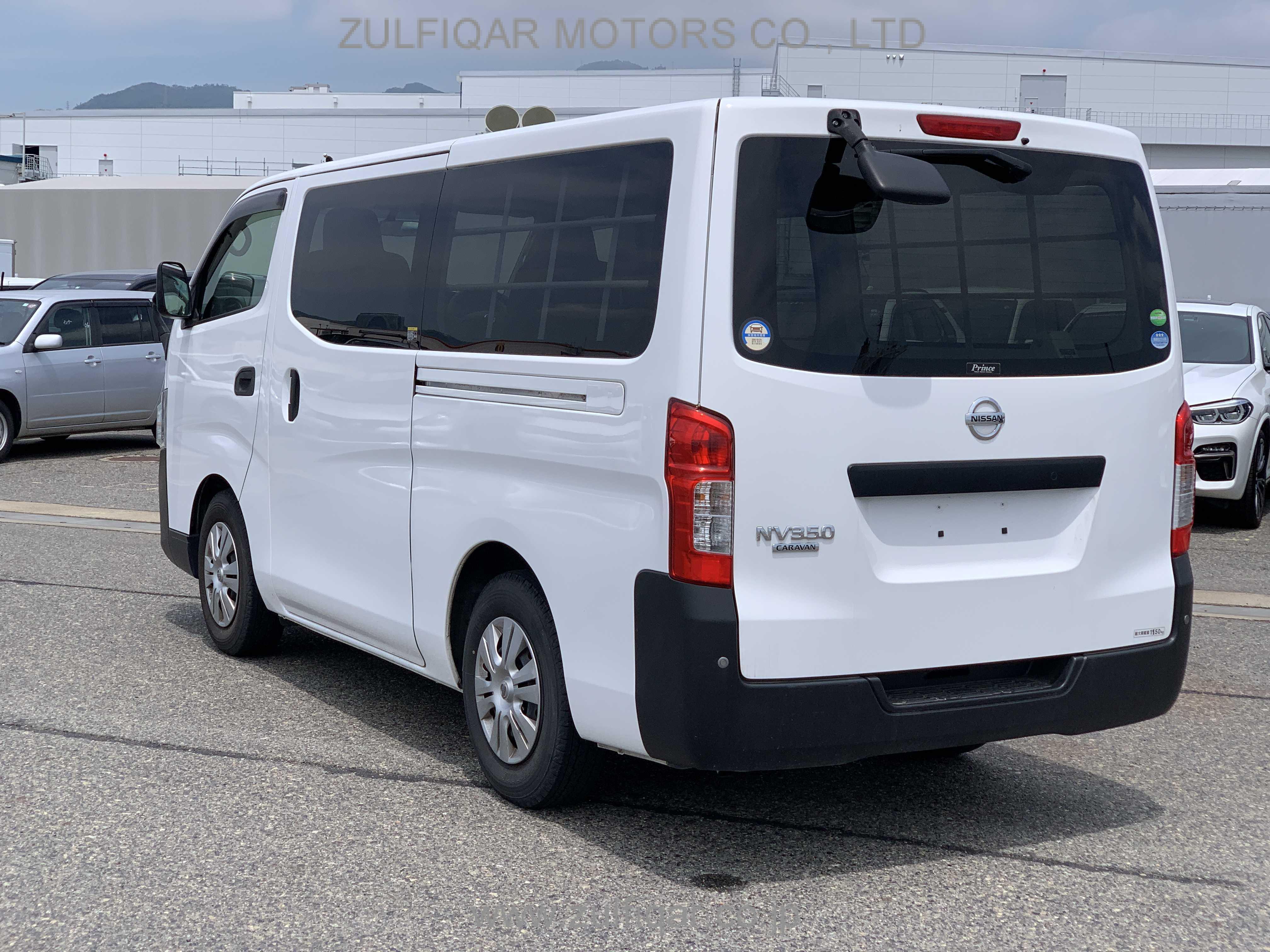 NISSAN NV350 CARAVAN 2020 Image 12