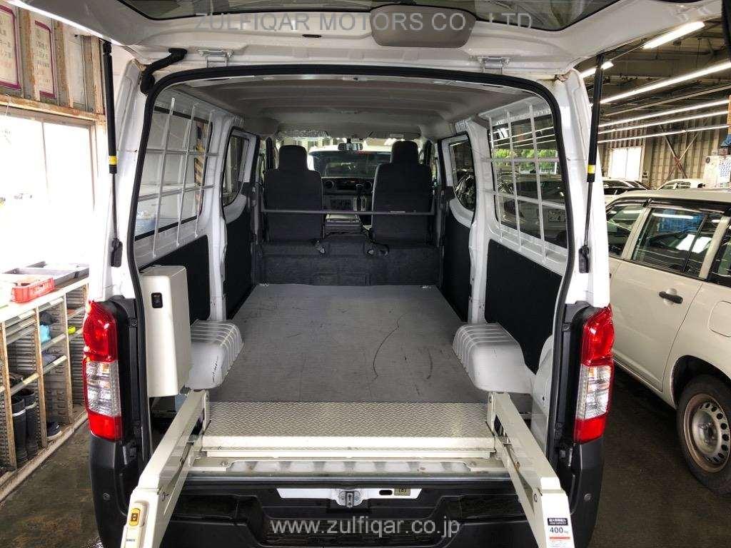 NISSAN NV350 CARAVAN 2020 Image 8